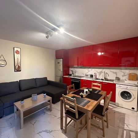Ferienwohnung Red Harmony By The Sea Pool And Balcony Kalamata Exterior foto